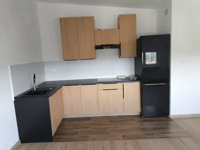 Do wynajęcia mieszkanie 3 pokojowe ul. Spółdzielców - miniatura 3