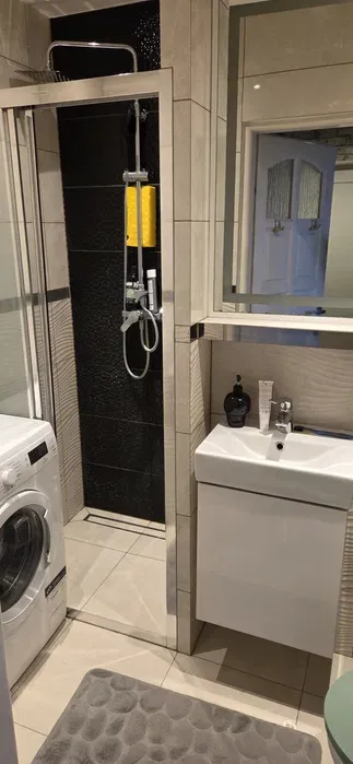 Duża kawalerka 40m2 w Gdyni Redłowie - miniatura 2