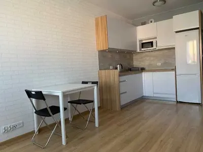 Duża nowoczesna kawalerka, 27m na 3 piętrze, w nowym budynku przy ul. Dobrego Pasterza. Tramwaj. - miniatura 3