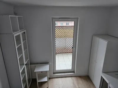 Wynajmę 1-osobowy pokój Hallera 165 - miniatura 4