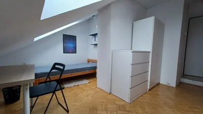 Pokój dla studentki - miniatura 5