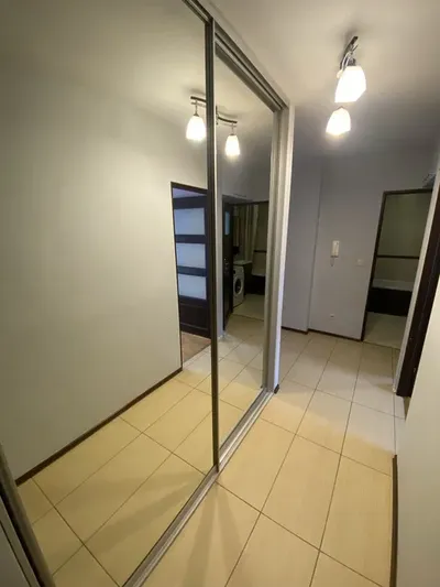 Wynajmę 3 pokojowe mieszkanie w dzielnica dziesiąta - miniatura 2