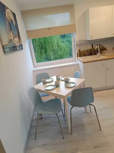 Nowoczesna, w pełni wyposażona kawalerka | Gdańsk Siedlce - miniatura 2