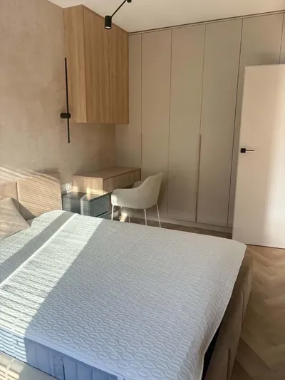 Pierwszy najem 2 pokoje + garaż ul. Żupnicza miejsce postojowe w cenie - miniatura 5
