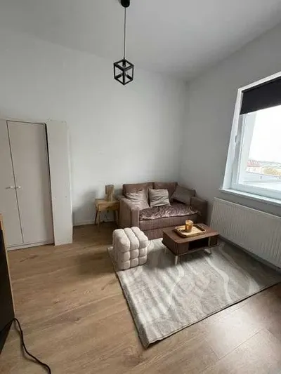 Wynajmę kawalerkę w ścisłym centrum - miniatura 2