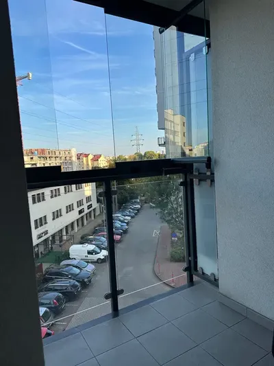 Wynajmę 2-pokojowe mieszkanie z balkonem, bezpośrednio, ul. Ostatnia - miniatura 2