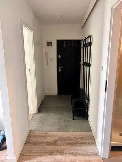 Wynajem bezpośrednio| 2 pokoje | 39 m² | Praga-Północ | Świetna komunikacja | W pełni umeblowane i wyposażone | Przyjazne pupilom | Dostępne od zaraz - miniatura 3