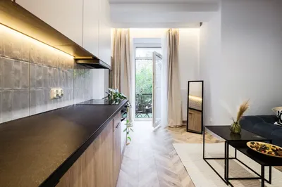 Kawalerka w Centrum z ogródkiem|150 m dworzec PKP - miniatura 4