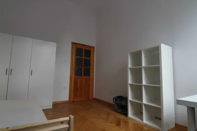 Mieszkanie 4 pokojowe ( osobne) + Kuchnia z jadalnią, schowek | Park Wilsona, Łazarz, Głogowska - miniatura 4