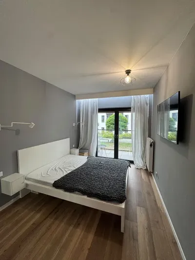 50m2 wolne komuny paryskiej/spacerowa/czerwone maki - miniatura 5