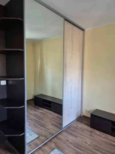 Kawalerka na wynajem 25m . Olsztyn ul. Kanta 40d - miniatura 2