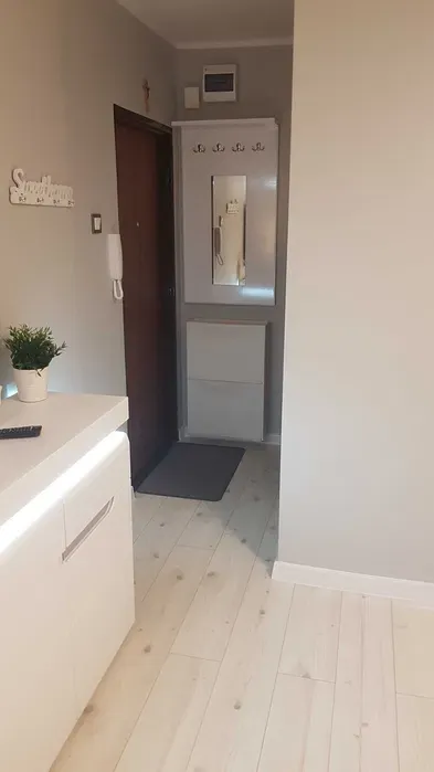 Wynajmę Kawalerkę w centrum osiedla Gdynia Witomino - miniatura 4