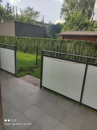 Do wynajęcia – nowoczesne mieszkanie 2-pokojowe z ogrodem i garażem podziemnym. - miniatura 2