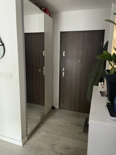 AKTUALNE. Wynajme mieszkanie 2 pokojowe, parter, ogrodek - miniatura 3
