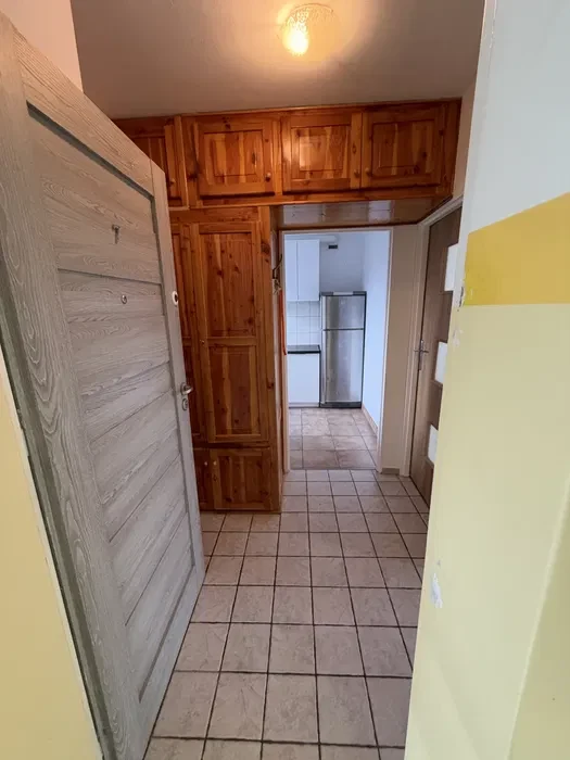 Oltazyzn Mieszkanie 2 pokoje osobna duza kuchnia - 42m - rozkladowe - cicha okolica - 1/8