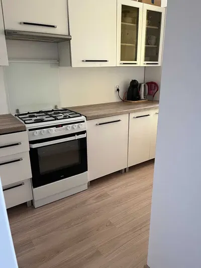 Kawalerka 27 m² | Strzeszewskiego | TV + internet | garaż - miniatura 4