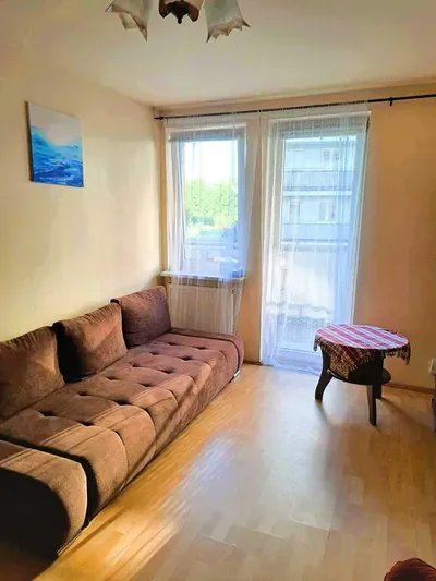 Przytulne i ciepłe mieszkanie o powierzchni 36m2, ul. Radzikowskiego 100C - miniatura 2