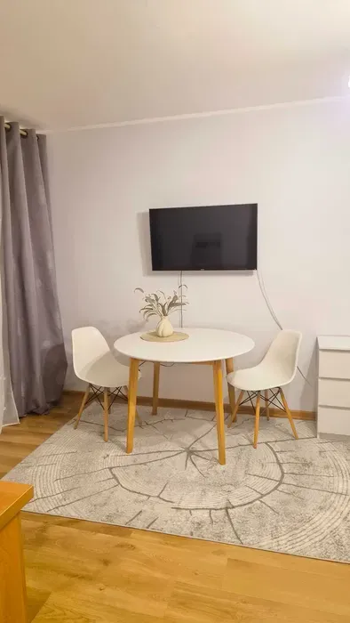 Wynajmę kawalerkę z balkonem na Szwederowie
