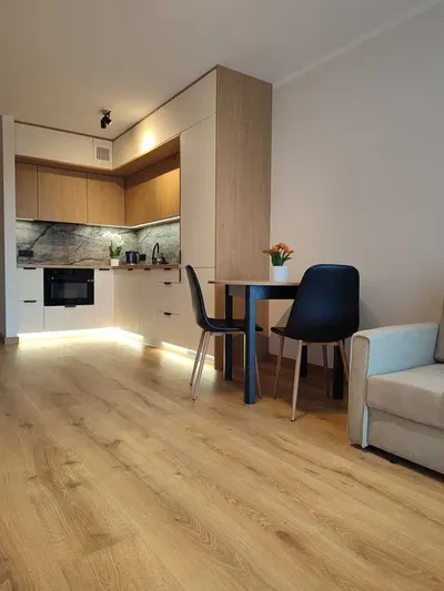 Kawalerka / ul. Szpakowa / klimatyzacja i balkon - miniatura 4