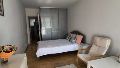 Komfortowe mieszkanie z 2 niezależnymi pokojami, blisko centrum - miniatura 2
