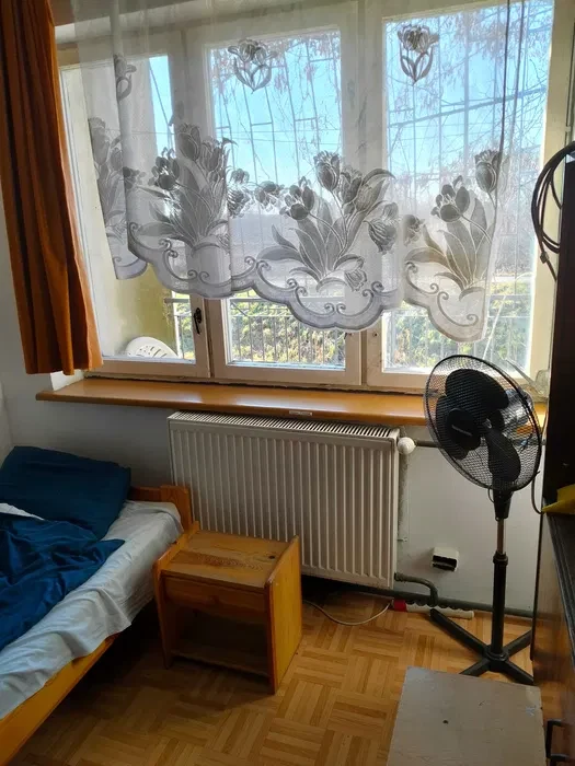 Wynajmę mieszkanie 84 m kw. dla firm w Krakowie ul. Niepołomska 55 - 1/5