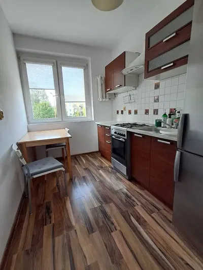 Słoneczne mieszkanie 2 pokoje Retkinia - miniatura 2