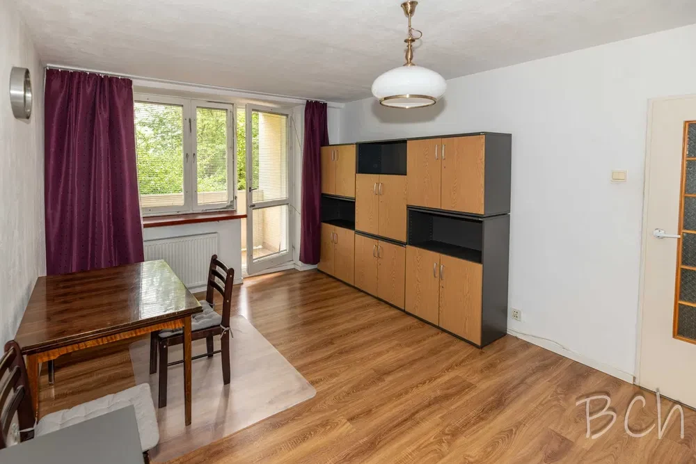 Ochota - Rakowiec, 70 m2, 3 samodzielne pokoje, osobna kuchnia - 1/17