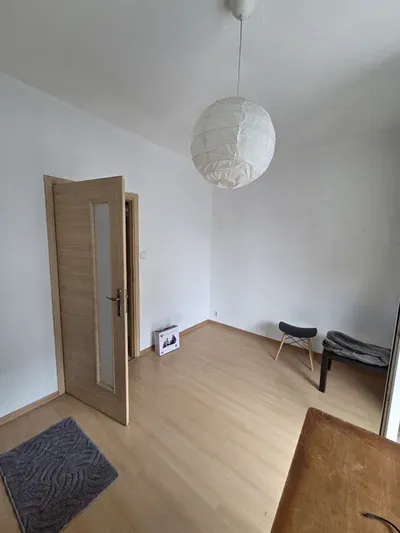 Kawalerka w centrum Warszawy do wynajmu okazjonalnego - miniatura 2