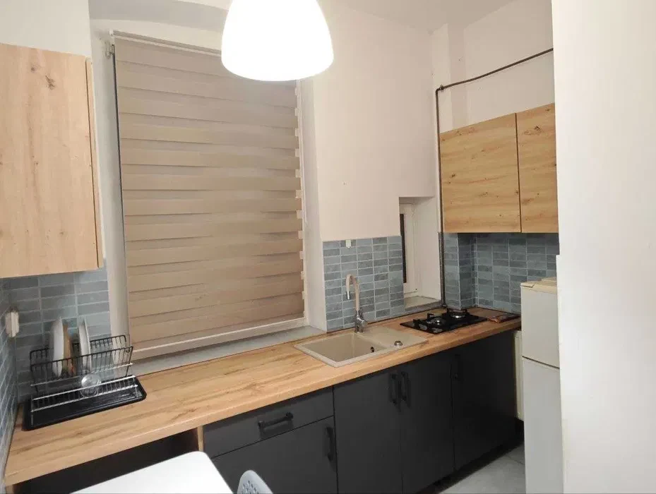 kawalerka 35 m² z osobną kuchnią – ul. Głogowska 167 - 1/6