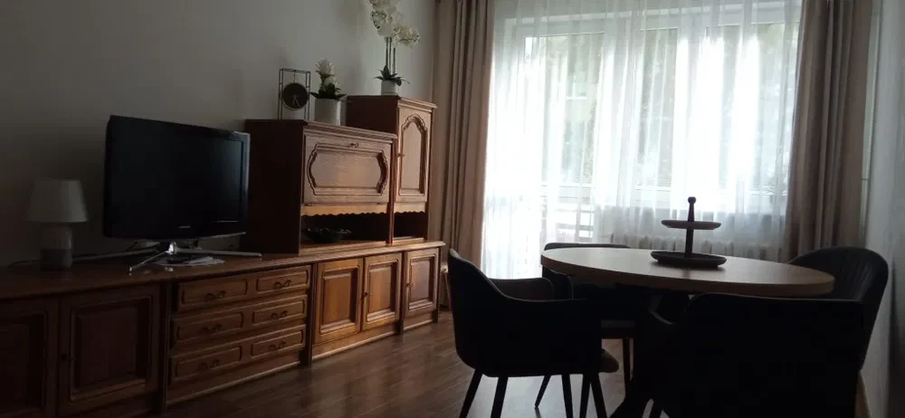Wynajem mieszkania Gdynia Leszczynki,umeblowane,do zamieszkania - 1/8