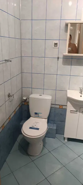 4 pokojowe mieszkanie na wynajem - miniatura 3