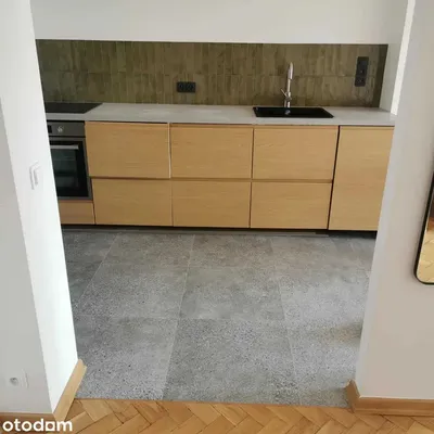 Ciche i słoneczne 2 pokoje przy metrze - miniatura 3