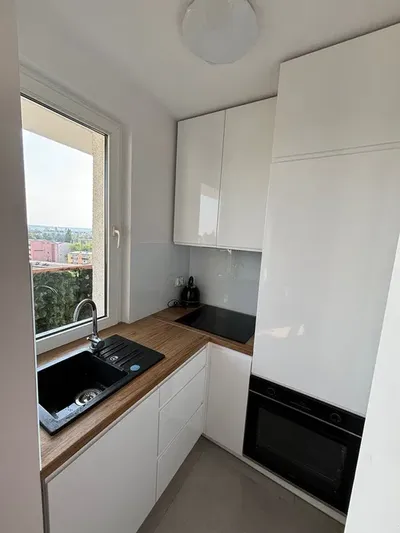 Kawalerka z dużą loggią - miniatura 4