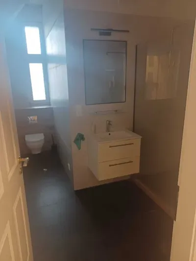 Wynajem, 3 duże pokoje, 105m2, Łazarz, 3 piętro, dwa balkony - miniatura 3