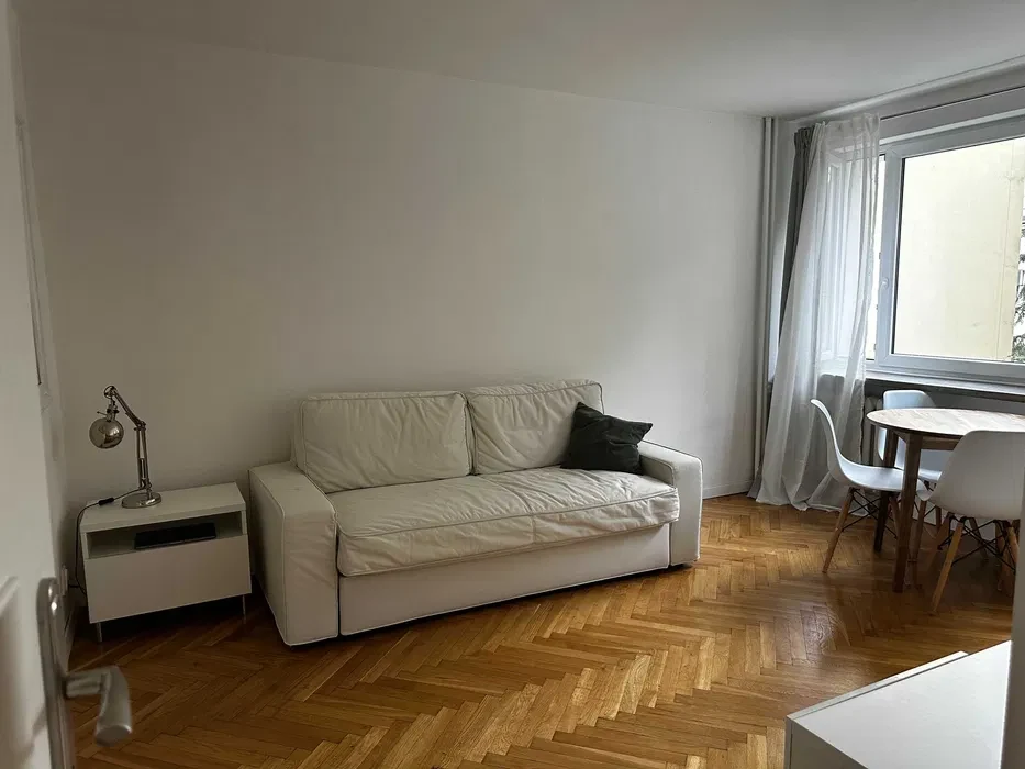 Słoneczne, 3-pokojowe mieszkanie na Starym Mokotowie | 5 min do Metro Racławicka | Balkon & Zielen - 1/8
