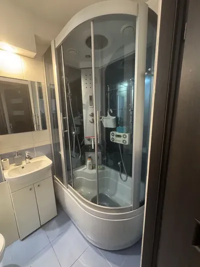 Uniwersytecka, 31m2 2 pokoje - miniatura 2