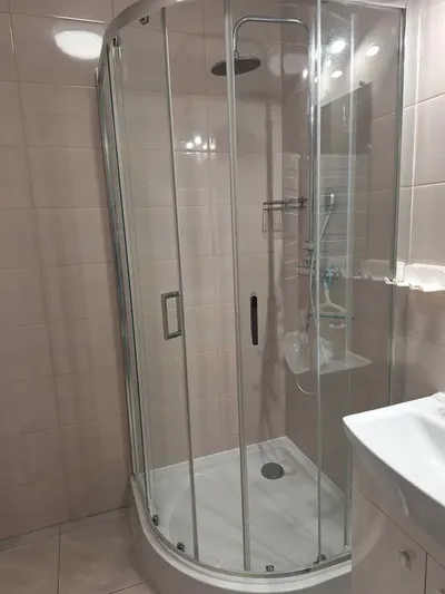 Mieszkanie 2 pokoje 39m balkon miejsce parkingowe blisko centrum i AM - miniatura 5