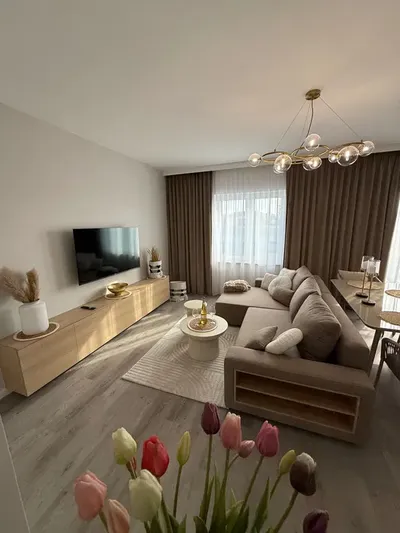 Nowy apartament na Czyżkówku w Rezydencji,urządzony o pow. 54m2, 2 pok.miejsce postojowe,teren ogrodzony. - miniatura 2