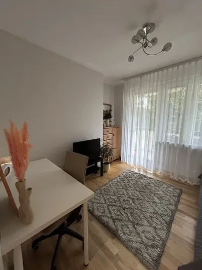 Dwa pokoje 20m2 Warszawa Mokotów Osiedle Arbuzowa - miniatura 2