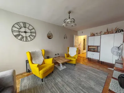 Do wynajęcia 2-pokojowe, umeblowane mieszkanie z balkonem – 46 m², ul. Jagiellońska 10