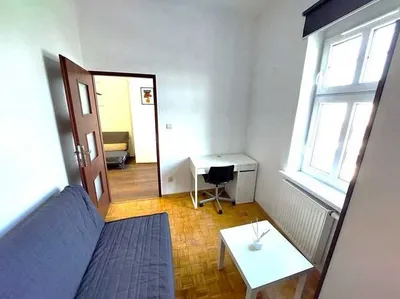 Śniadeckich 11, TYLKO 1060 ZŁ ZA POKÓJ ! Dwa pokoje idealne dla pary studentów/studentek ! wspólna łaziepnka, ! Bez prowizji ! - miniatura 3