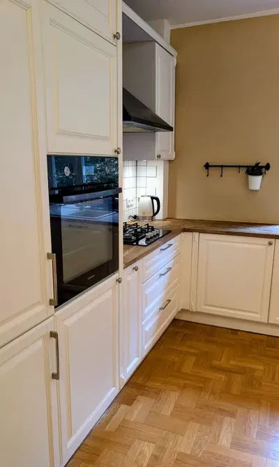 Piękny apartament, kawalerka z dużą oddzielną kuchnią na Muranowie, Śródmieście na wynajem - miniatura 4