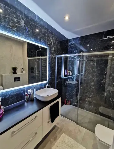 Mieszkanie 2 pokojowe + salon z kuchnią