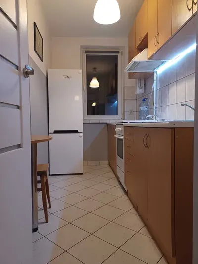 2 pokoje - Bielany, blisko metra Wawrzyszew - miniatura 4
