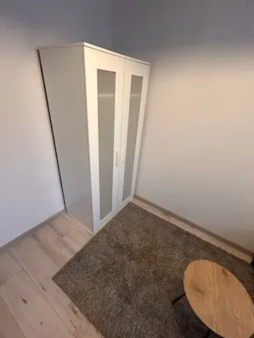 Centrum Sosnowca 2 pokoje do wynajęcia z bakonem - miniatura 3