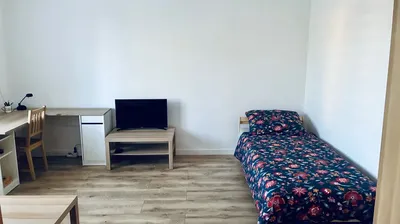 Pokoj dla studentek Katowice Brynow/ Ligota okolice centrum przesiadkowego i Libero - miniatura 4