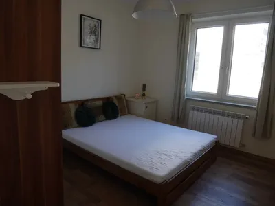 Wynajmę mieszkanie 2-pokojowe 50m2 w Gdyni Redłowo z miejscem postojowym - miniatura 3