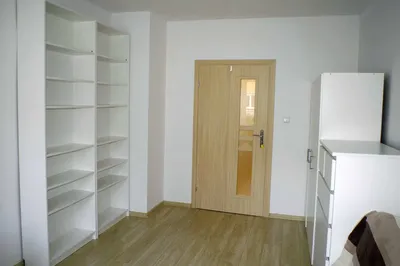 Do wynajęcia słoneczny samodzielny pokój dla studentki - miniatura 2
