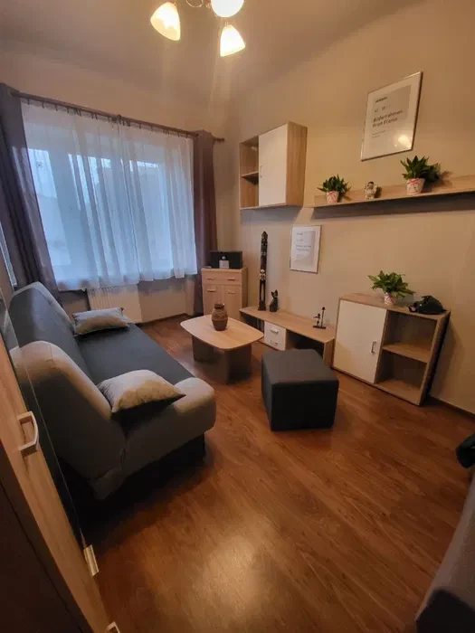 Pokój Rakowiecka Mokotów - 1/7
