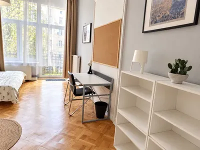 Duży 25m2 pokój z balkonem Politechnika Uniwersytet opłaty w cenie - miniatura 3